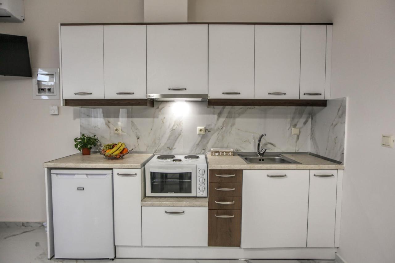 Del Sol #2 Meteora Luxurious Family Suites กาลัมปากา ภายนอก รูปภาพ