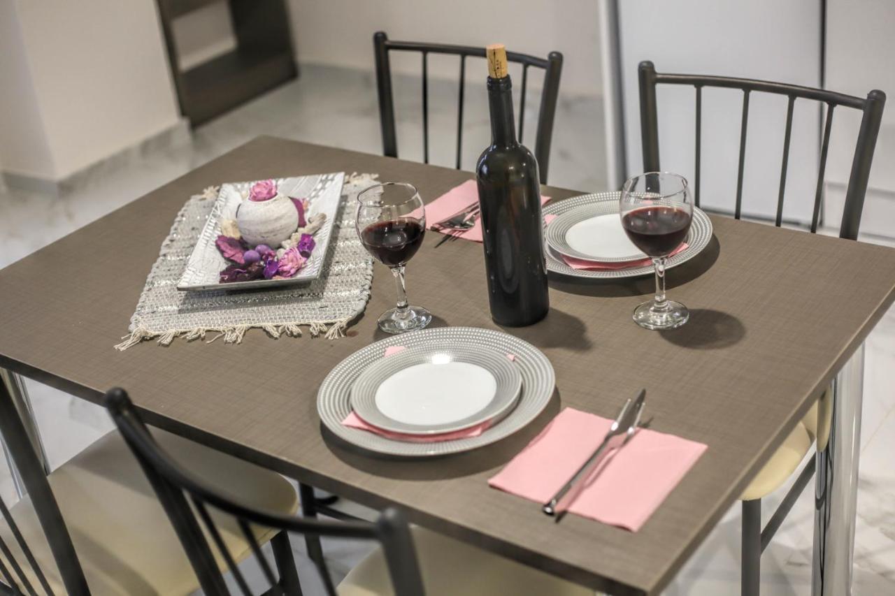 Del Sol #2 Meteora Luxurious Family Suites กาลัมปากา ภายนอก รูปภาพ