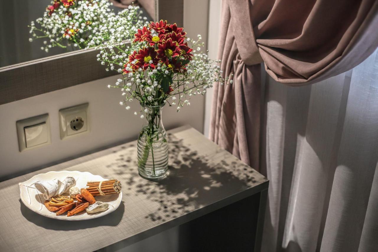 Del Sol #2 Meteora Luxurious Family Suites กาลัมปากา ภายนอก รูปภาพ