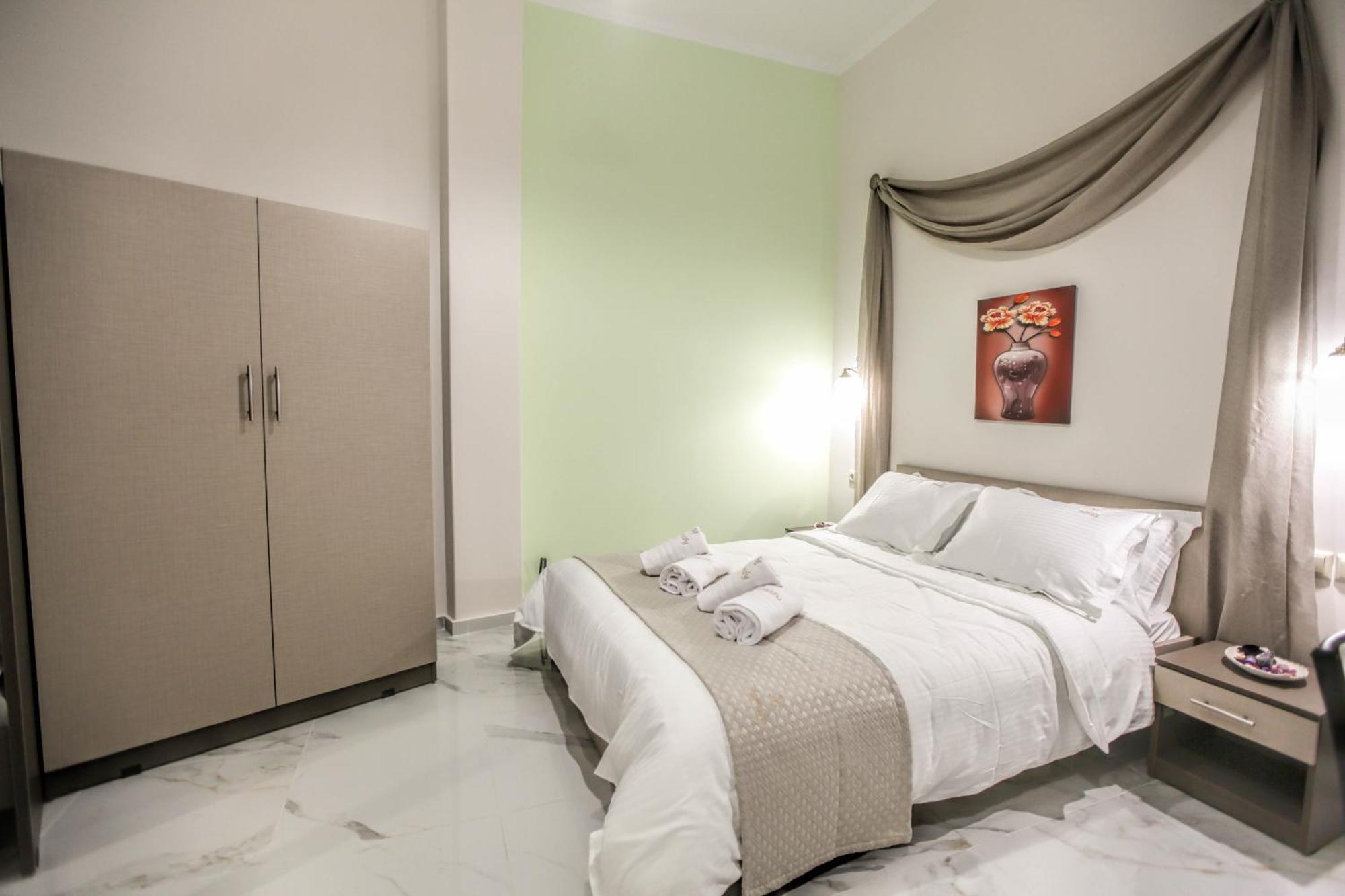 Del Sol #2 Meteora Luxurious Family Suites กาลัมปากา ภายนอก รูปภาพ